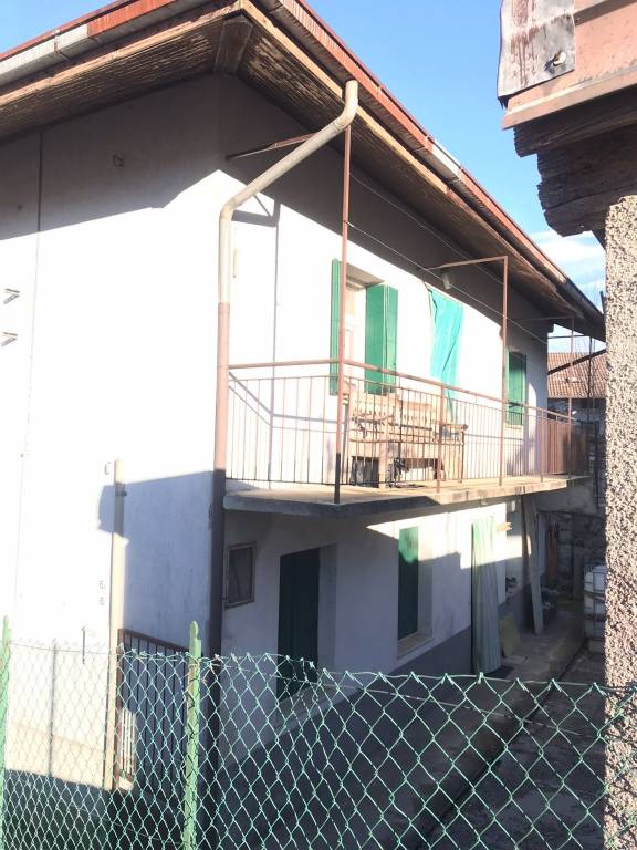 casa indipendente in vendita a Resia in zona San Giorgio