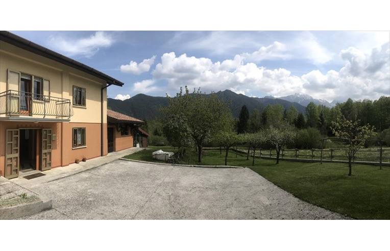 casa indipendente in vendita a Resia