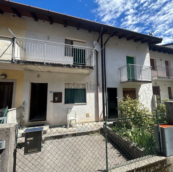appartamento in vendita a Resia in zona Oseacco