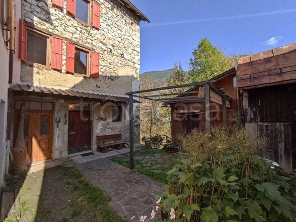 casa indipendente in vendita a Rigolato