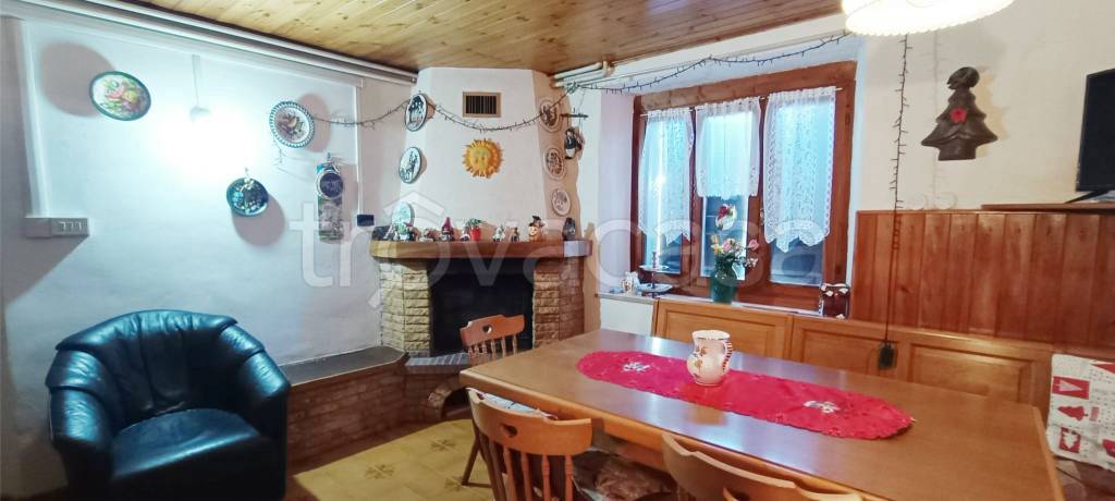 casa indipendente in vendita a Rigolato