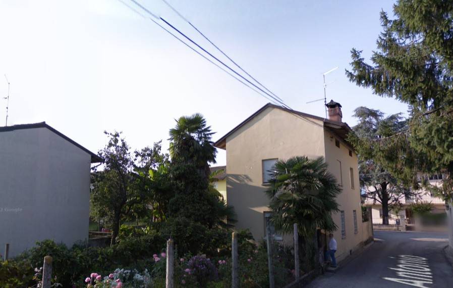 casa indipendente in vendita a Rive d'Arcano
