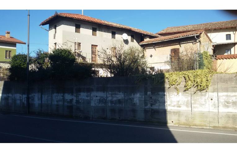 casa indipendente in vendita a Rive d'Arcano in zona Pozzalis