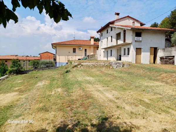 casa indipendente in vendita a Rive d'Arcano