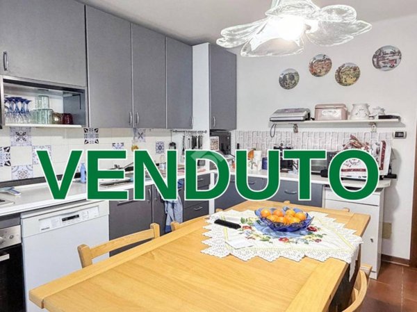 casa indipendente in vendita a Rive d'Arcano