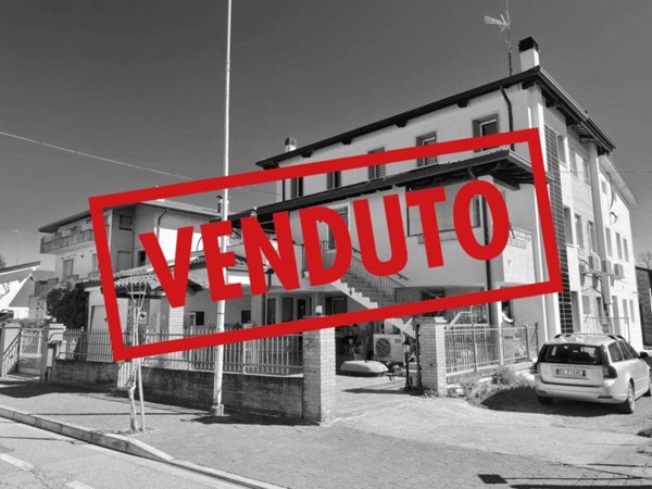 casa indipendente in vendita a Ronchis