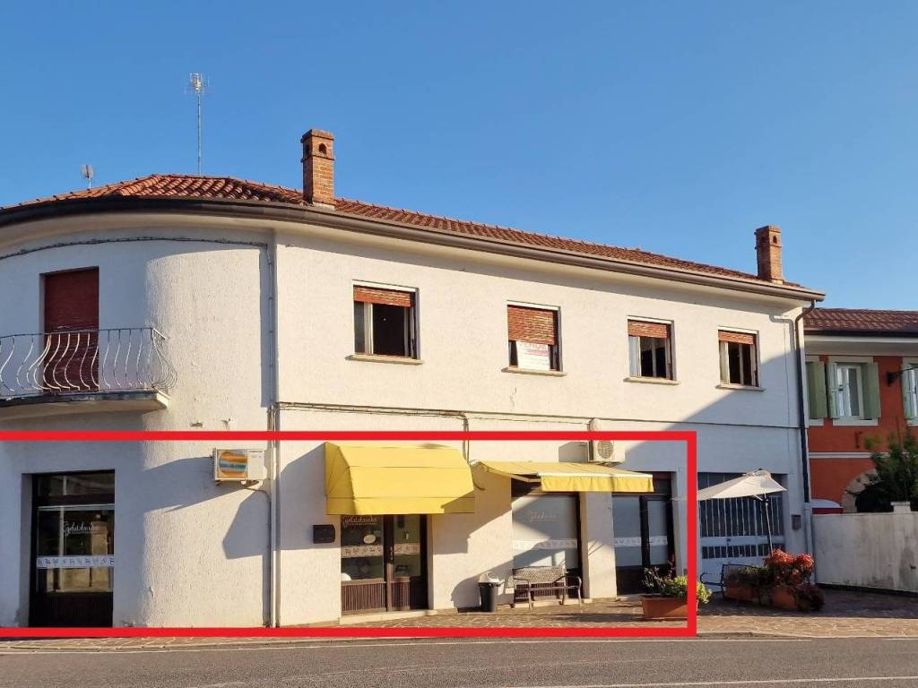 negozio in vendita a Ruda