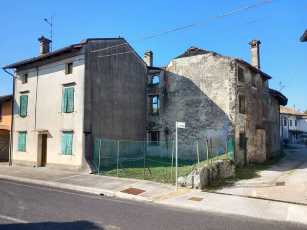 intera palazzina in vendita a Ruda