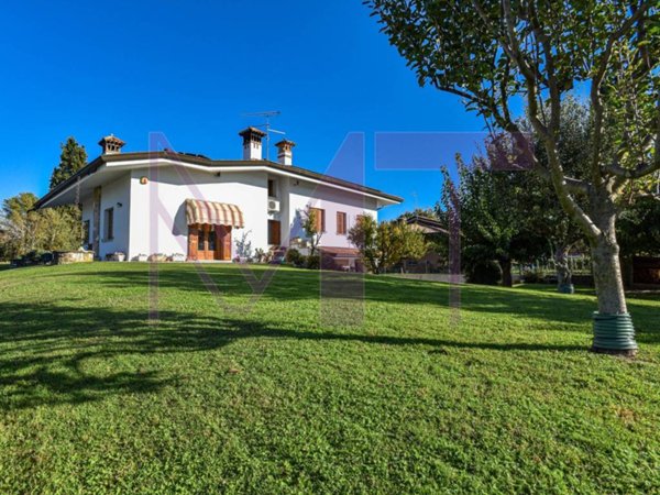 casa indipendente in vendita a Ruda