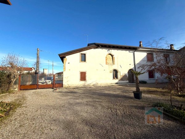 casa indipendente in vendita a Ruda