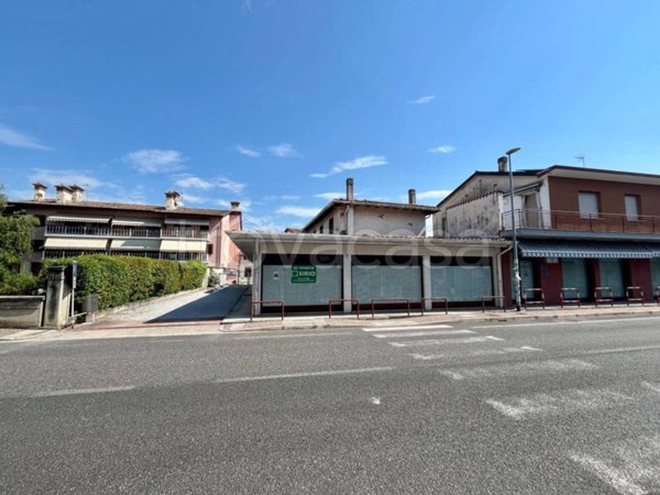 negozio in vendita a Ruda