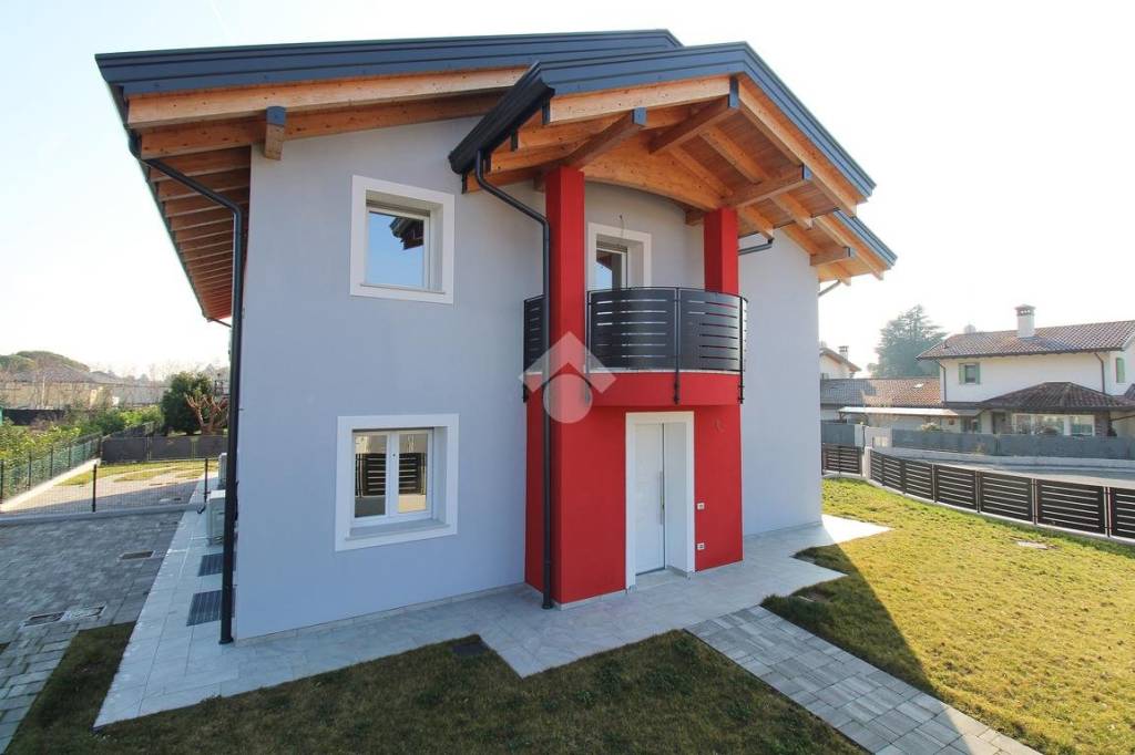 casa indipendente in vendita a San Daniele del Friuli