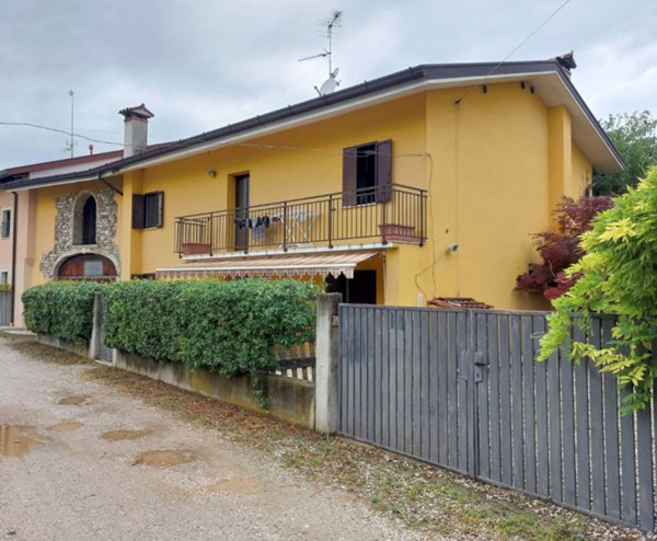 casa indipendente in vendita a San Daniele del Friuli in zona Villanova