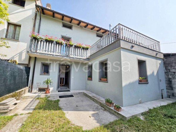 casa indipendente in vendita a San Daniele del Friuli in zona Aonedis