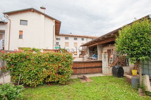 casa indipendente in vendita a San Daniele del Friuli in zona Villanova