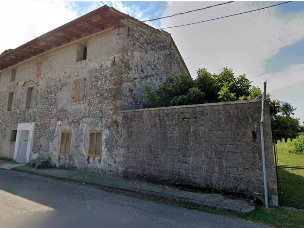 casa indipendente in vendita a San Daniele del Friuli in zona Villanova