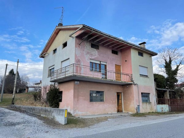 casa indipendente in vendita a San Daniele del Friuli
