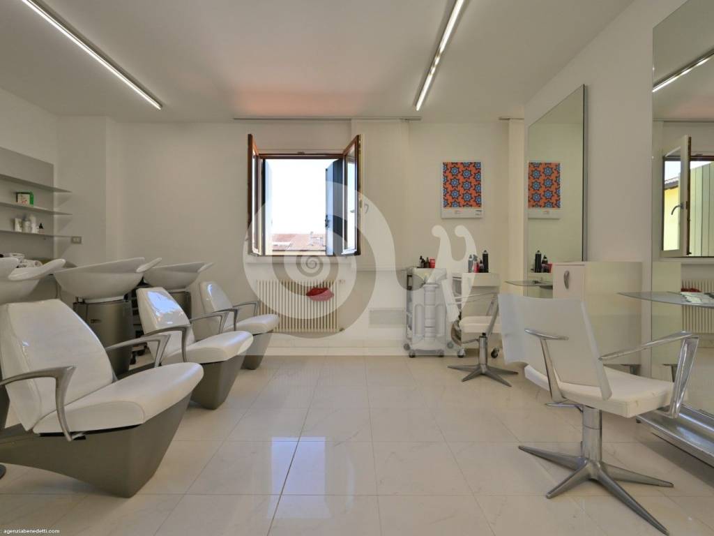 ufficio in vendita a San Daniele del Friuli