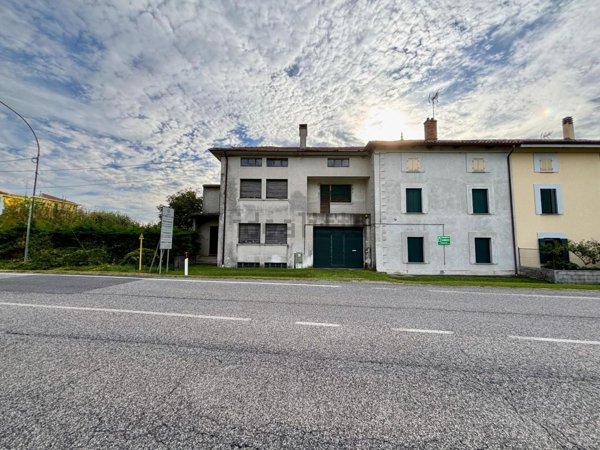 casa indipendente in vendita a San Daniele del Friuli in zona Villanova