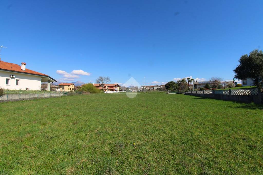 terreno edificabile in vendita a San Daniele del Friuli