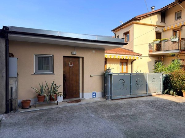 casa indipendente in vendita a San Daniele del Friuli in zona Villanova