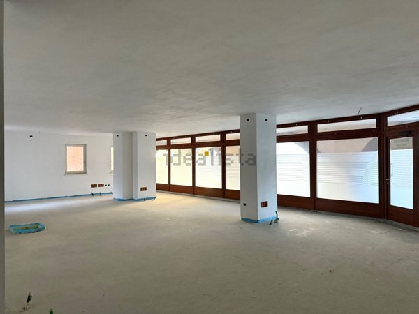 locale commerciale in vendita a San Daniele del Friuli