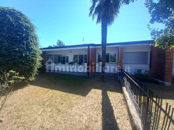 casa indipendente in vendita a San Daniele del Friuli in zona Villanova