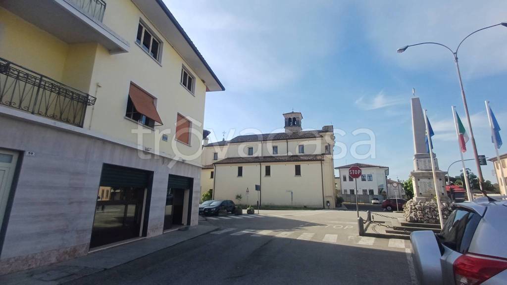 locale commerciale in vendita a San Daniele del Friuli