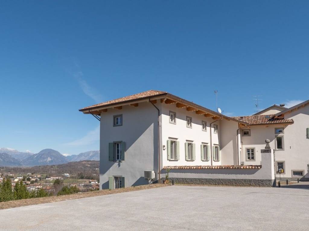 appartamento in vendita a San Daniele del Friuli in zona Aonedis