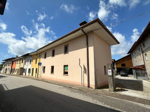 casa indipendente in vendita a San Giorgio di Nogaro in zona Villanova