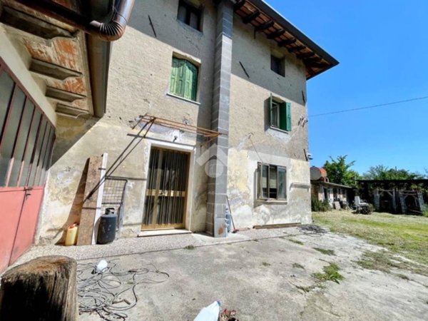 casa indipendente in vendita a San Giorgio di Nogaro in zona Villanova