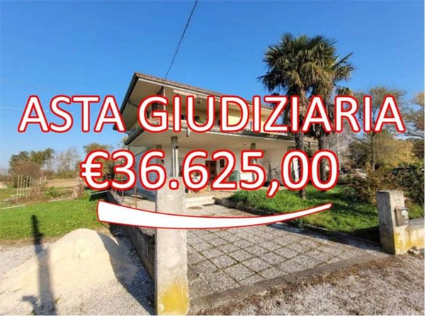 casa indipendente in vendita a San Giorgio di Nogaro