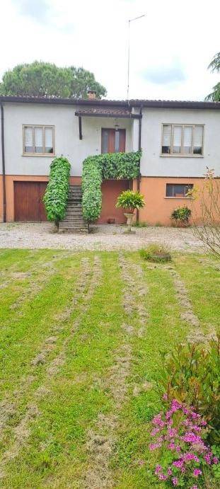 casa indipendente in vendita a San Giorgio di Nogaro