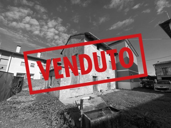 casa indipendente in vendita a San Giorgio di Nogaro