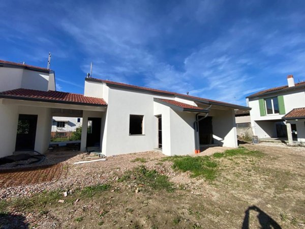 casa indipendente in vendita a San Giorgio di Nogaro