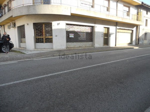 negozio in vendita a San Giorgio di Nogaro