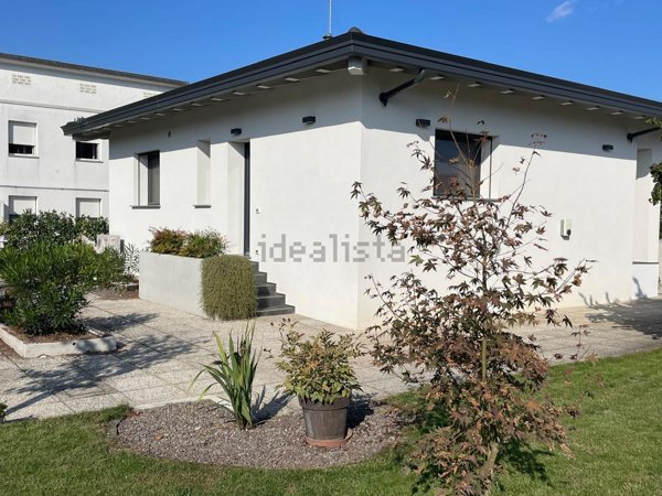 casa indipendente in vendita a San Giorgio di Nogaro