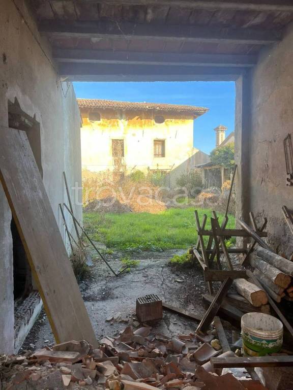 casa indipendente in vendita a San Giorgio di Nogaro
