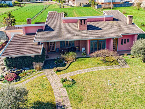 casa indipendente in vendita a San Giorgio di Nogaro