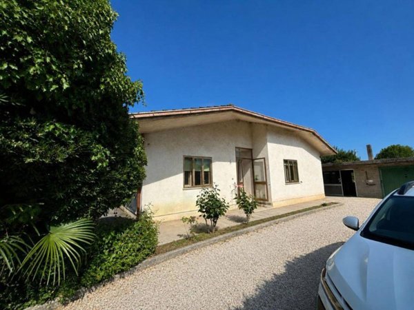 casa indipendente in vendita a San Giorgio di Nogaro in zona Zuccola