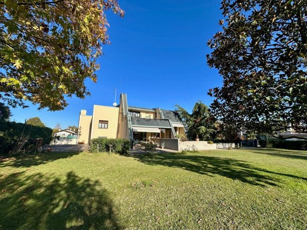casa indipendente in vendita a San Giovanni al Natisone