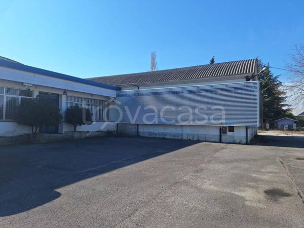capannone in vendita a San Giovanni al Natisone