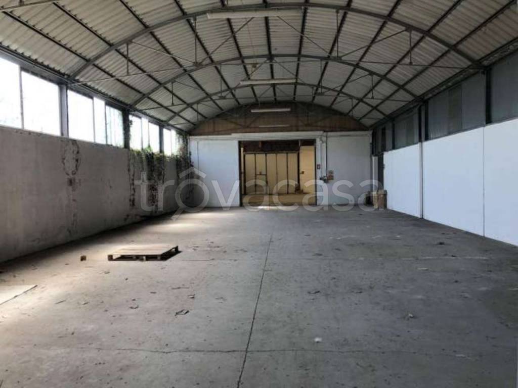capannone in vendita a San Giovanni al Natisone