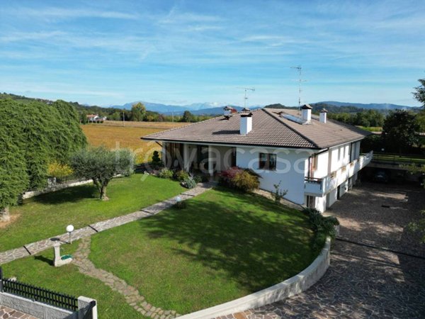 casa indipendente in vendita a San Giovanni al Natisone in zona Dolegnano