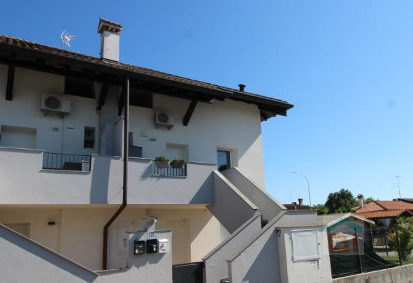 appartamento in vendita a San Giovanni al Natisone in zona Medeuzza