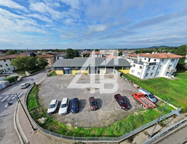 capannone in vendita a San Giovanni al Natisone