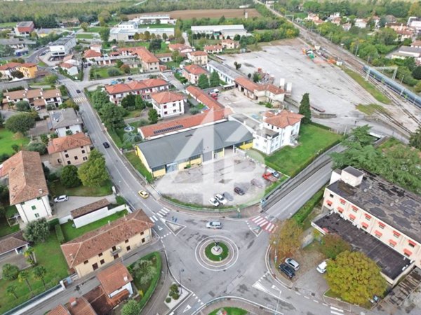 capannone in vendita a San Giovanni al Natisone