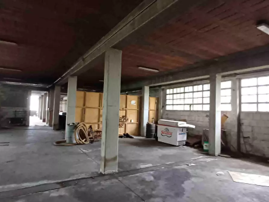 capannone in vendita a San Giovanni al Natisone in zona Bolzano