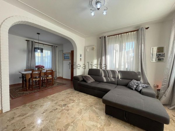 casa indipendente in vendita a San Giovanni al Natisone in zona Dolegnano