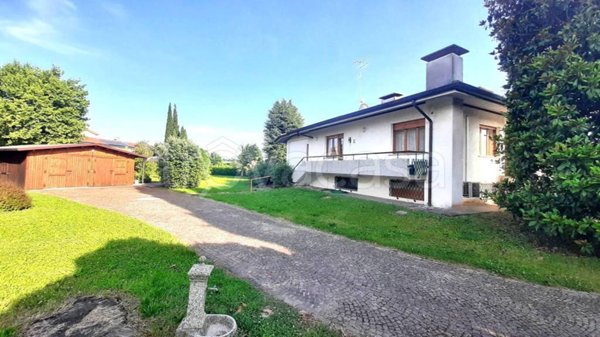 casa indipendente in vendita a San Giovanni al Natisone